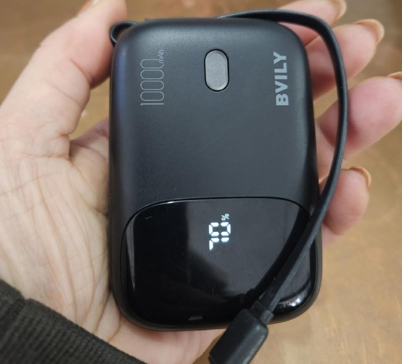 Carregador Portátil 10000mAh com Display LED
