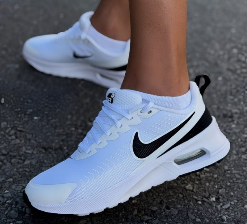 Tênis Nike Air Max Nuaxis